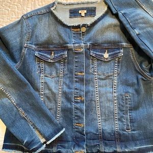 Reba Denim Jacket Sz LG - Frayed Collar, Cuffs and Bottom. PERFECT CONDITION